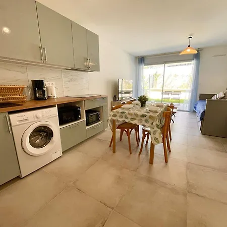 Appartement, Climatisation, Parking - 4 Pers. - Fr-1-900-12 * Ле-Лаванду